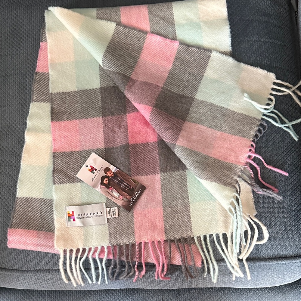 NWT John Hanly Plaid Wool Scarf